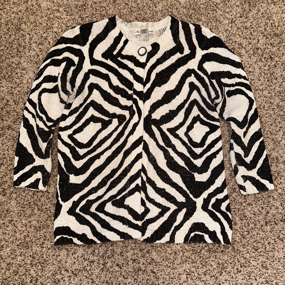 Zebra Print Top Button Half Sleeve Sweater - Marisa Christina Medium (M)